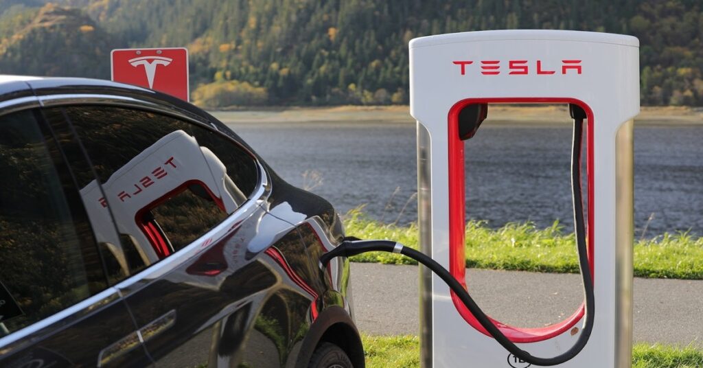 What Percentage Should I Charge A Tesla Battery